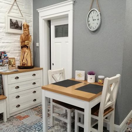 Apartman Sv. Urban Братислава Екстер'єр фото